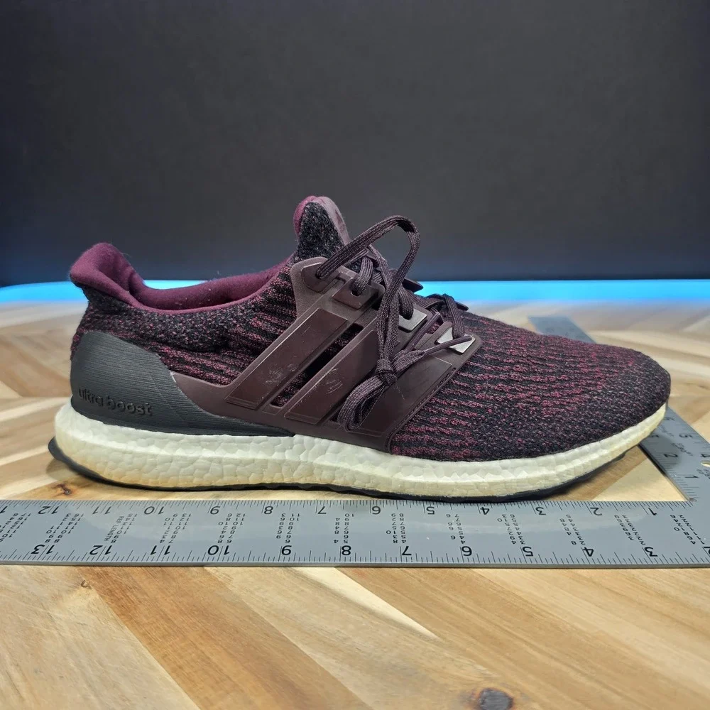 Men Adidas UltraBoost Light Size 13 Dark Burgundy Running Shoes Sneakers Knit